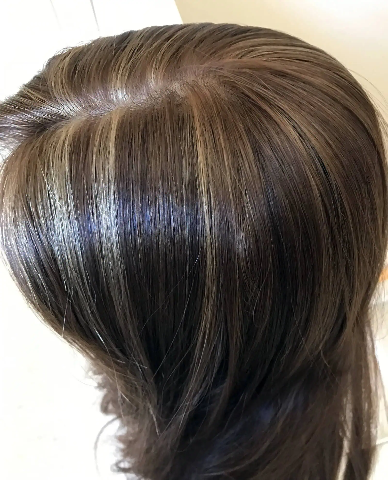 Side view of wig extension.